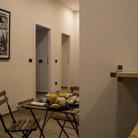 Couette-café Interno 10 Cavour 2*