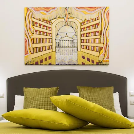 The Five Bed & Breakfast Napoli