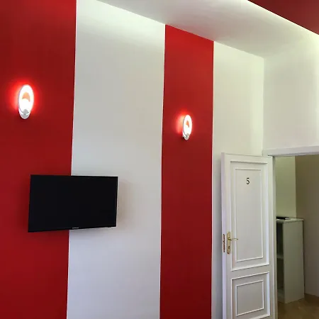 Nocleg ze śniadaniem Maison Arena Bovio