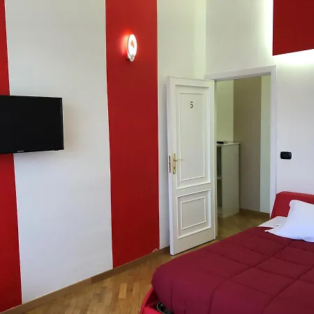 Nocleg ze śniadaniem Maison Arena Bovio *
