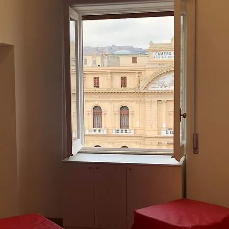 Nocleg ze śniadaniem Maison Arena Bovio Neapol