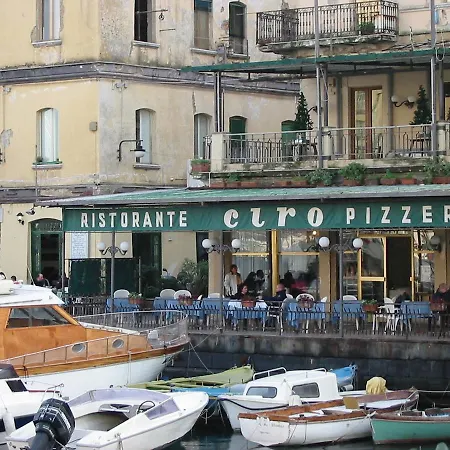 Lungomare Caracciolo Mon * Napoli