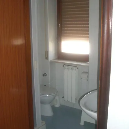 Camaldoli 2* نابولي