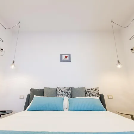 Savoy Riviera 2* Napoli