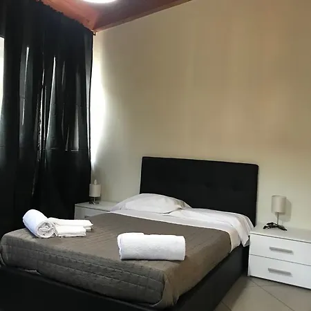 Casa Tutti I Santi Naples