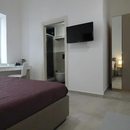 Monteoliveto 33 *
