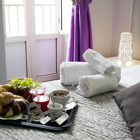 Binario 1 Bed and breakfast *