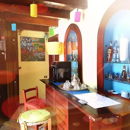 Guest house Goldencube