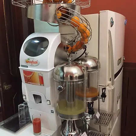 德斯艺术酒店 那不勒斯