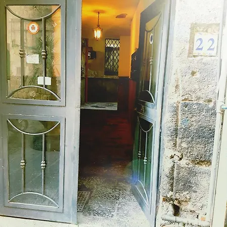 Guest house Goldencube Naples