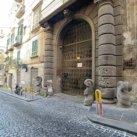 B&B Spaccanapoli Comfort 2*