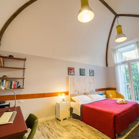 Bed and Breakfast The Bellini House By House In 2*
