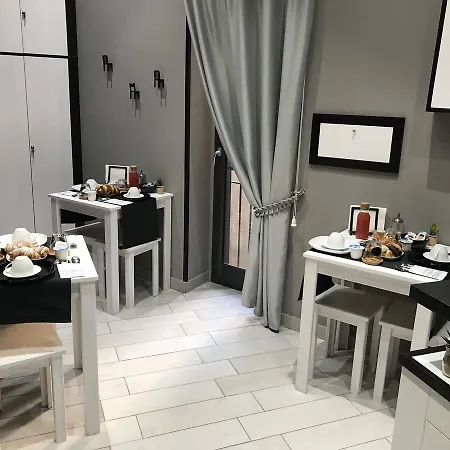 Parthenope 2* Naples