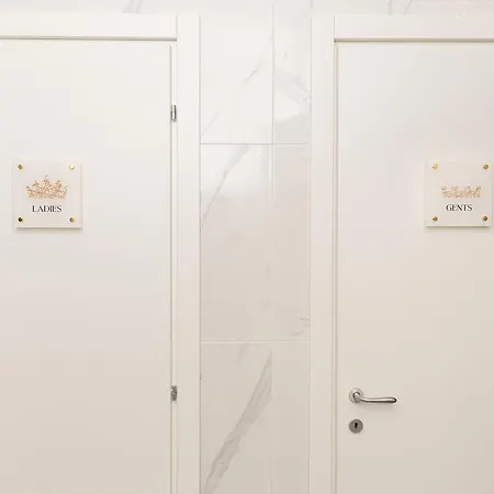 Il Salotto Della Regina 3* 나폴리