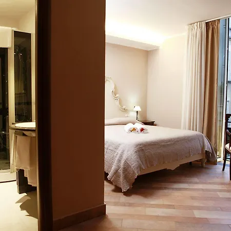 Lanfipe Palace 3*