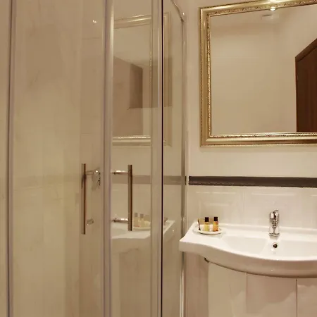 Отель Lanfipe Palace 3*