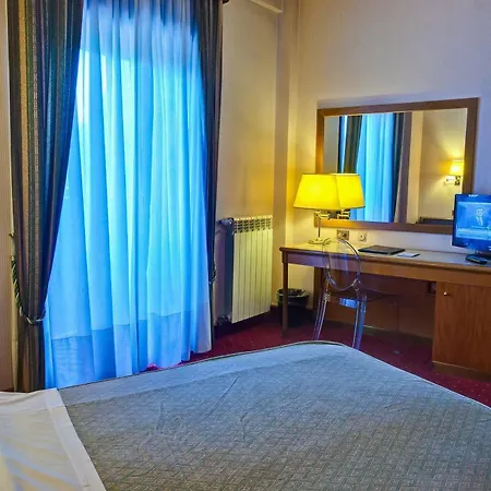 Hotel Western San Germano 4*