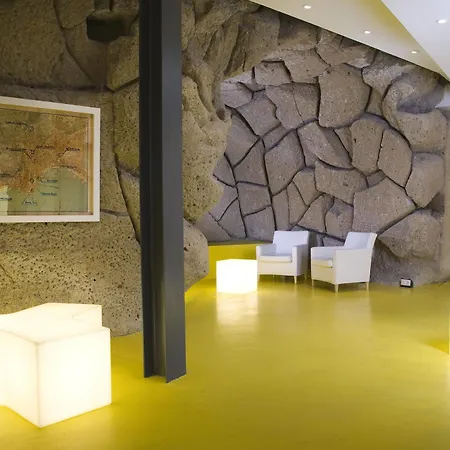 Correra 241 Lifestyle 3* Napoli