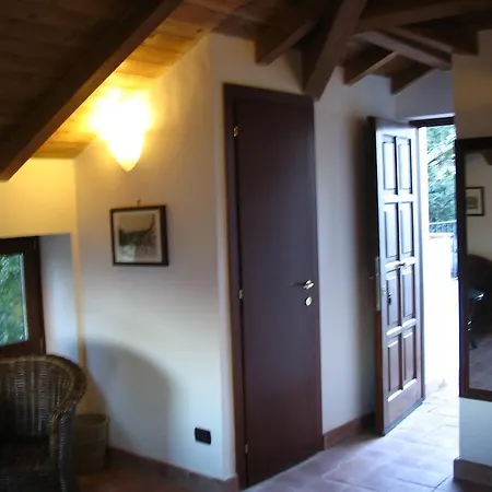 Pedamentina 3* Neapel