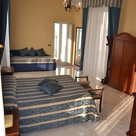 فندق مبيت وإفطار Toledo 3*