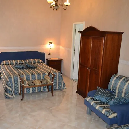 Toledo فندق مبيت وإفطار 3*