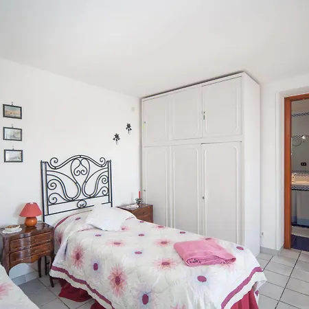 Casa Rosa - Sea View & Terrace * Neapel