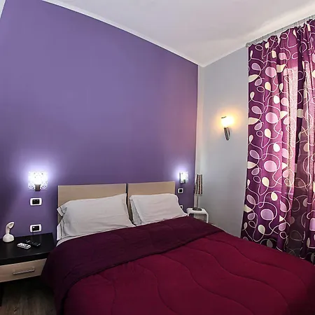 Hotel H Boutique 3*