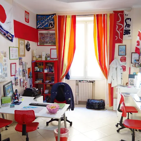 Mancini Hostel *