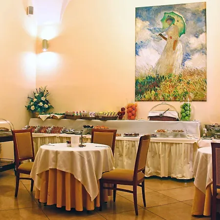Le Cheminée Business Hotel 4*