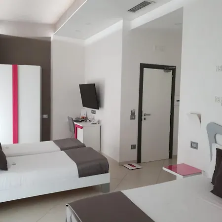 Nunu Hotel