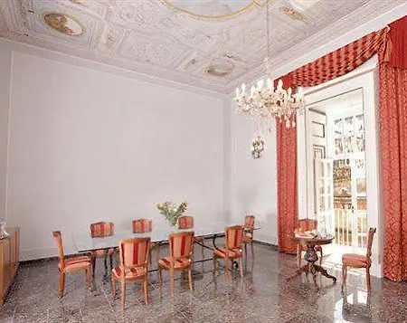 Bed & Breakfast Le Stanze Del Vicere Boutique 3*