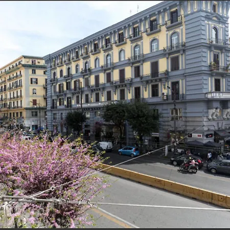 Napoli Suite Bed & Breakfast