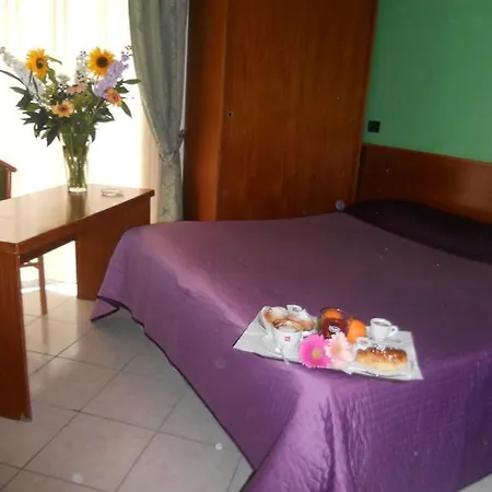 Hotel Eliseo 3*