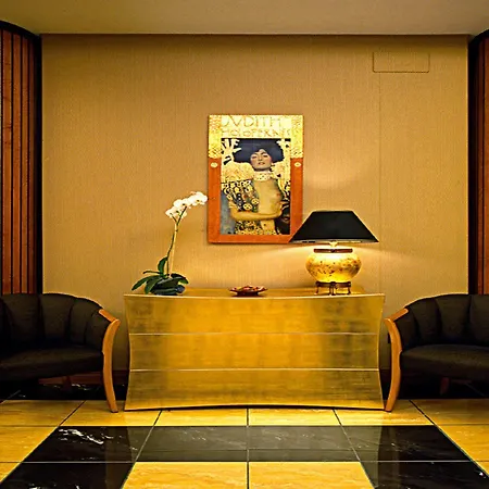 Ramada By Wyndham