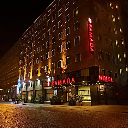 Hotel Ramada By Wyndham Neapol