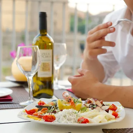 Mercure Centro Angioino Szálloda Nápoly