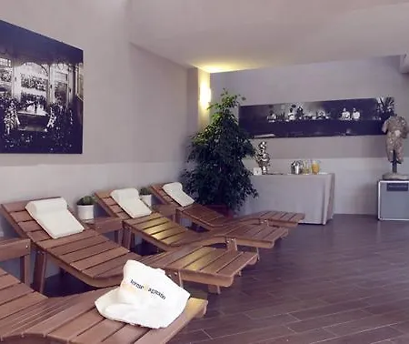 Delle Terme Di Agnano 4*