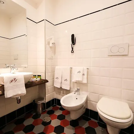 Palazzo Riario Sforza Hotel 4*