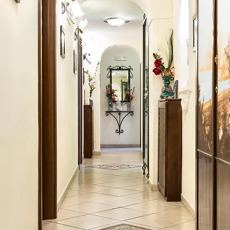 Bed and Breakfast Art Principe Umberto 3*
