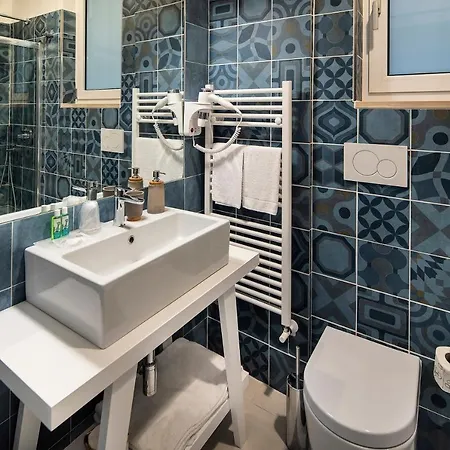 B&B Istayintoledo Luxury 2*