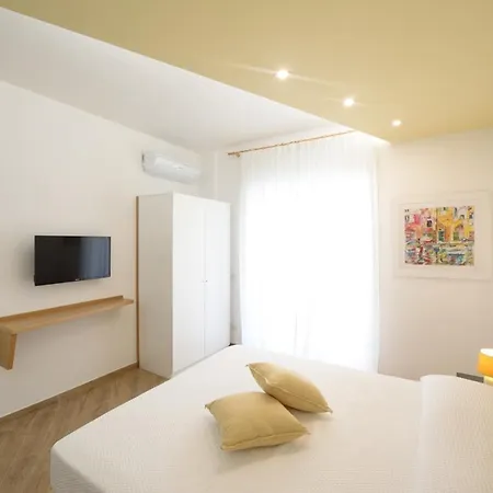 Πανσιόν Il Sanfilippo 5*