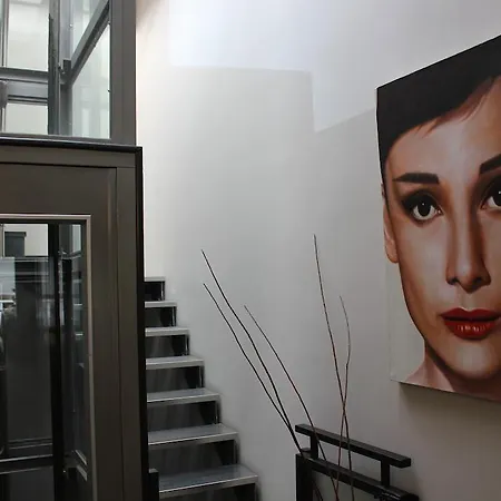 Otel Mh Design 3*