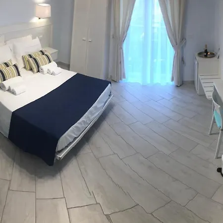 Maison Claudette Toledo Naples