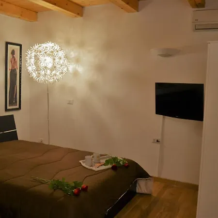 Residenza Principe Di Carafa 2* Napoli