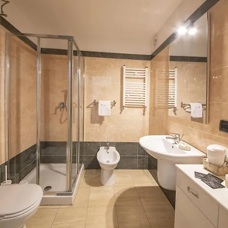 לינה וארוחת בוקר Be Italian Flat Duomo 319 2*