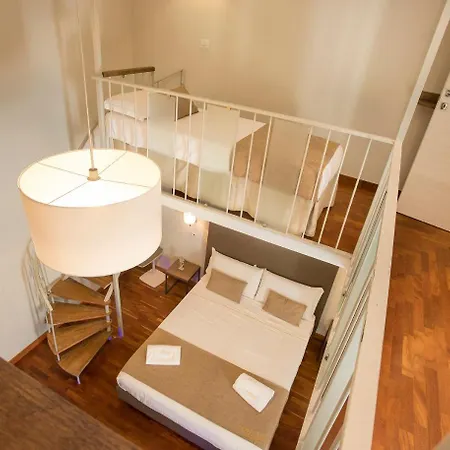 Couette-café Palazzo Depretis 3*