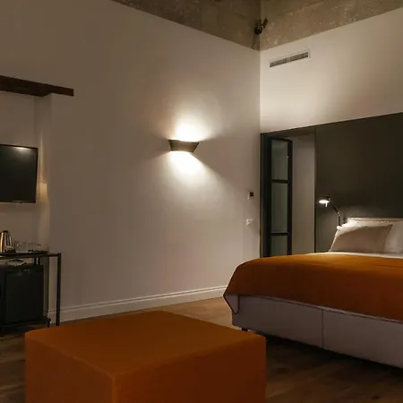 Artemisia Domus - Centro Storico 2* Неаполь