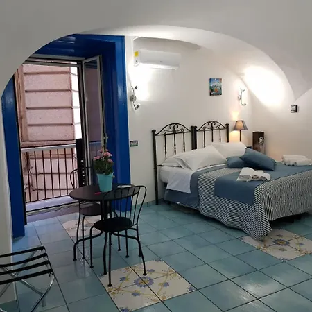Apartment Lungomare Caracciolo Mon Neapel