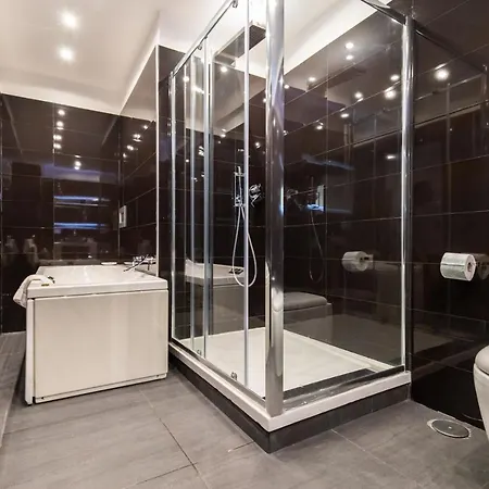 Tiffany & Babylon Luxury Apartmanhotel