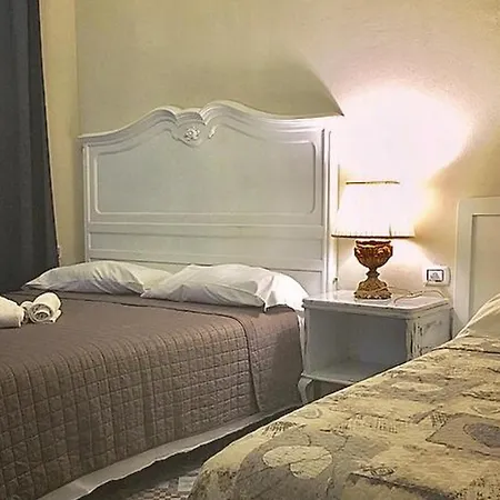 Bed & Breakfast Angioino & 2*